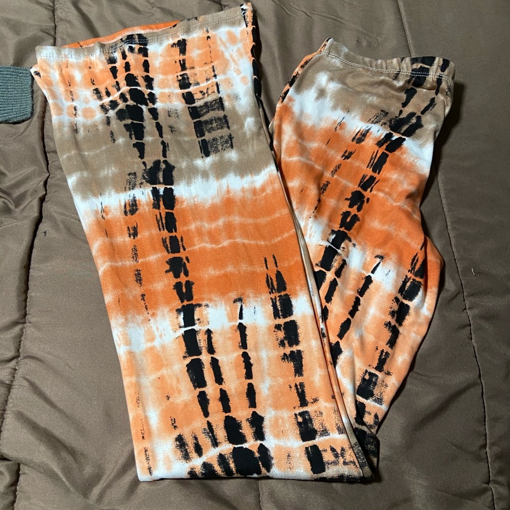 Bell bottom stretch pants